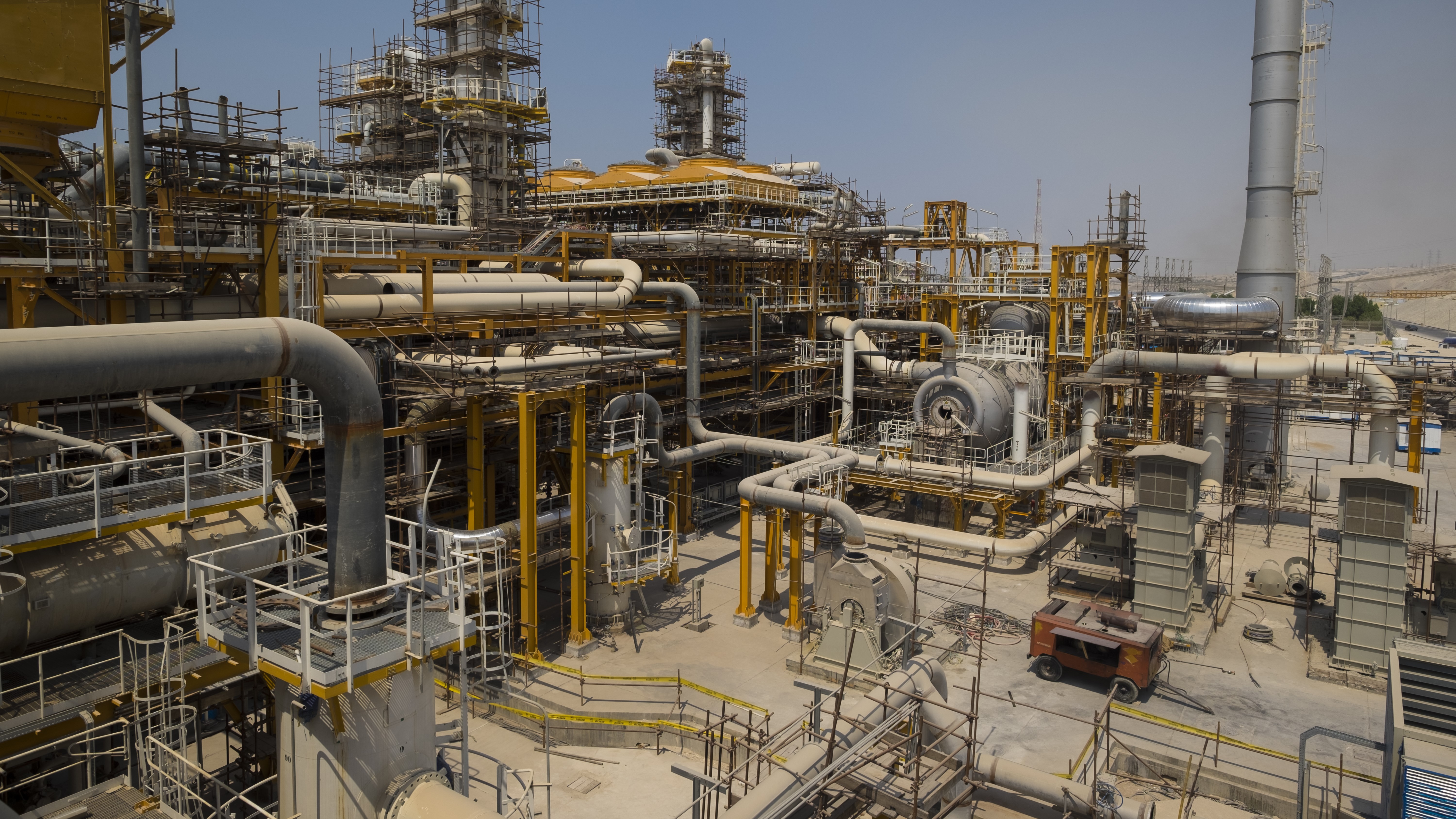 Escalation as gas and oil infrastructure become targets in Middle East conflict