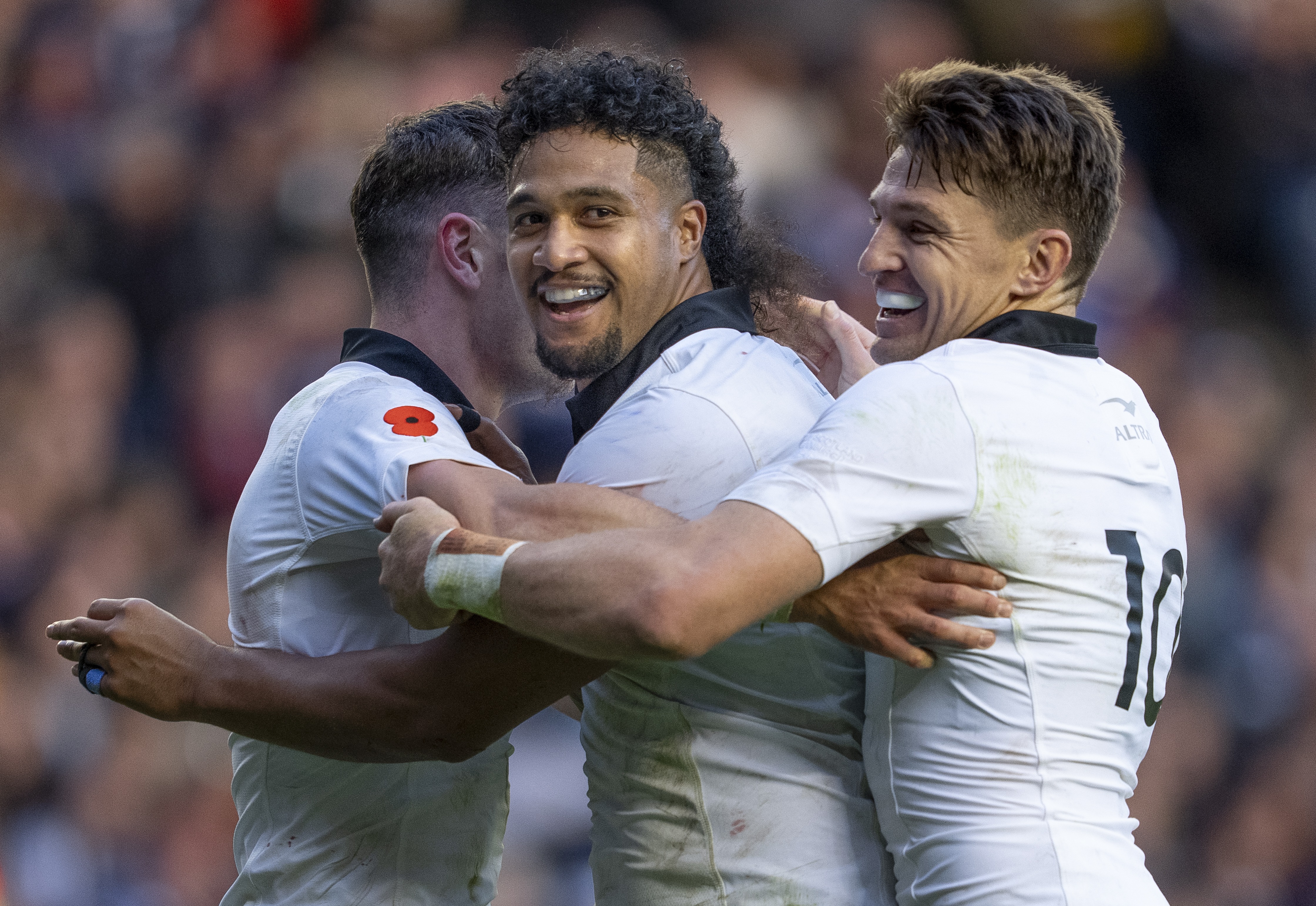 All Black Will Jordan celebrates scoring a try with All Blacks Leicester Fainga’anuku and Beauden Barrett during the Scotland v All Blacks match, Scottish Gas Murrayfield Stadium, Edinburgh, Scotland, Saturday, 8 November 2025. (Photo by Bob Martin / action press)