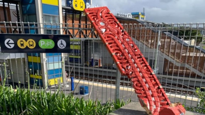 The damaged carving. Photo / RNZ