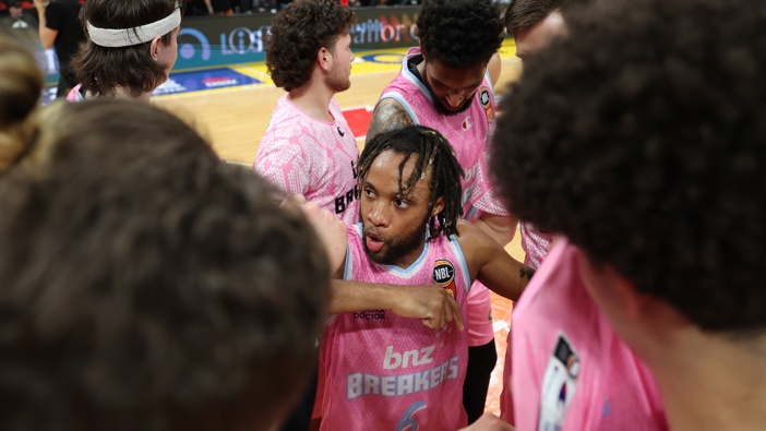 Parker Jackson-Cartwright of the Breakers talks to team mates in a huddle after victory during the round six NBL match between Sydney Kings and New Zealand Breakers at Qudos Bank Arena, on October 27, 2024, in Sydney, Australia. (Photo by Mark Metcalfe/Getty Images)