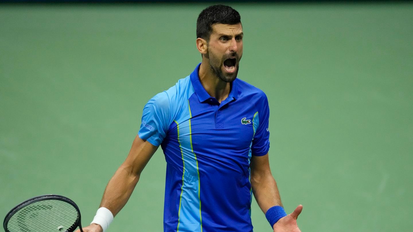 Novak Djokovic reacts during the US Open final against Daniil Medvedev. (Photo / AP)
