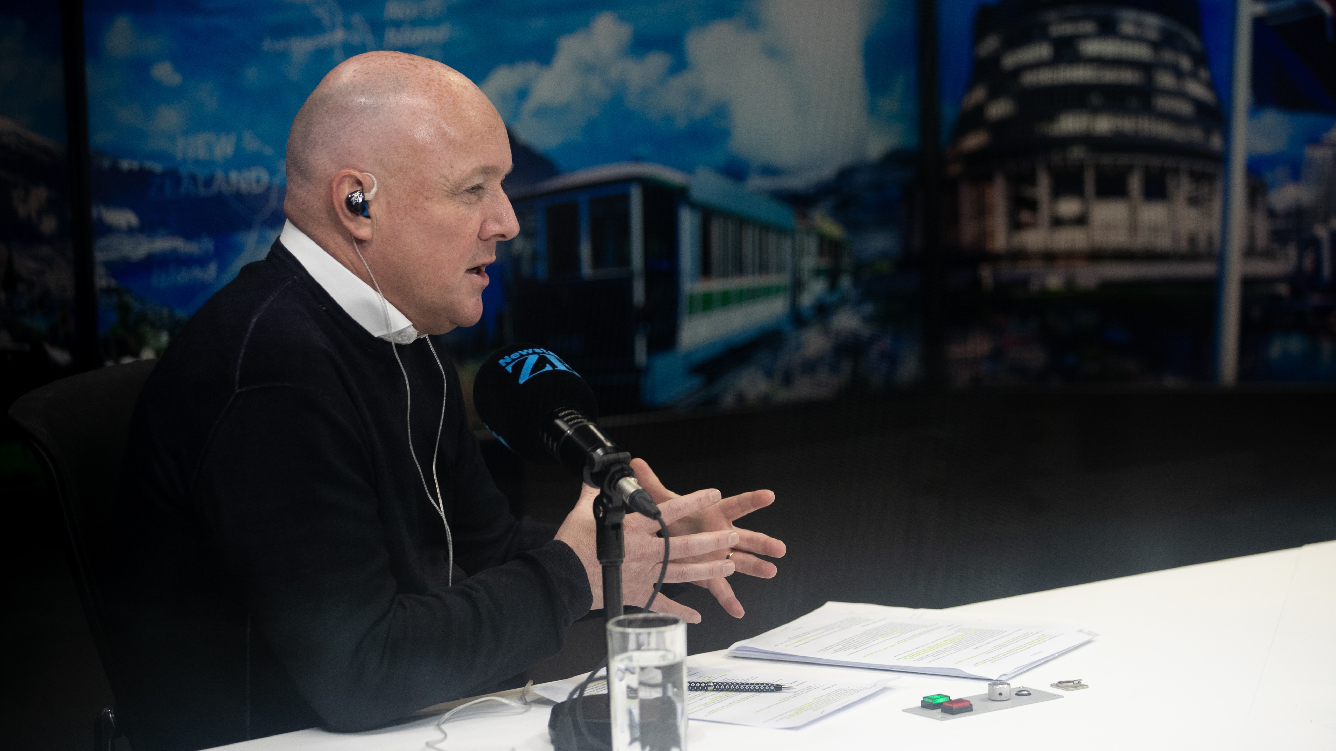 Chris Luxon joins Kerre Woodham in studio