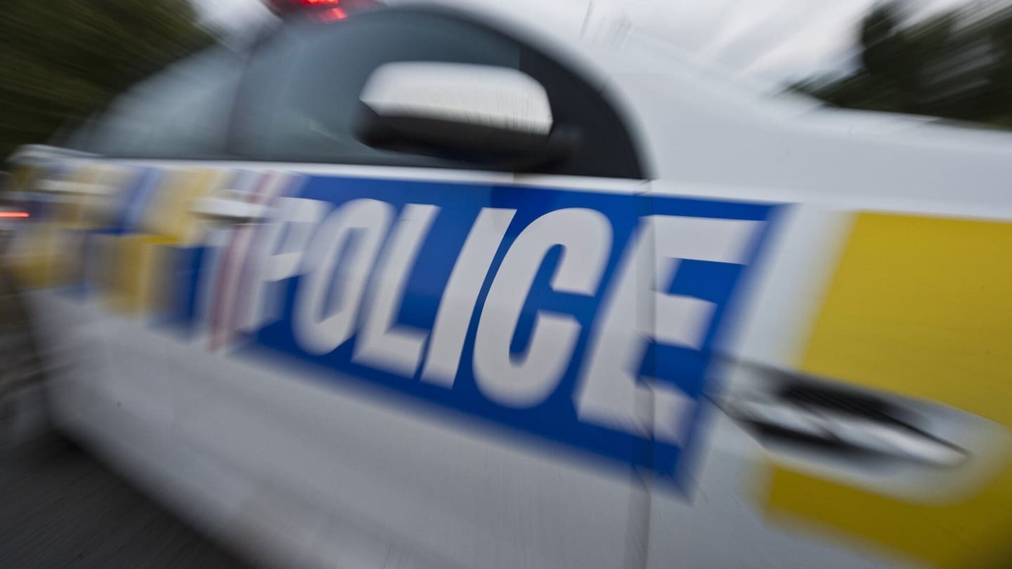 Two people found dead at scene of serious overnight crash on main Hamilton road