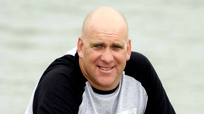 Dr Tom Mulholland helped hundred of thousands of people around the world over three decades.