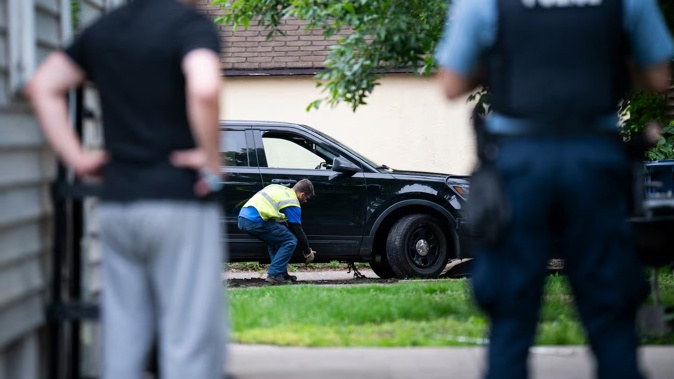 A vehicle belonging to Vance Boelter is towed from the alley behind his home on June 14, 2025 in Minneapolis, Minnesota. Photo / AFP