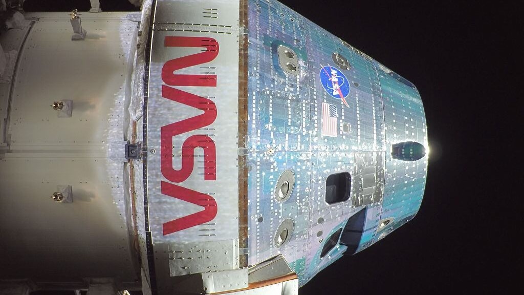 New frontier: Artemis astronauts break space distance record