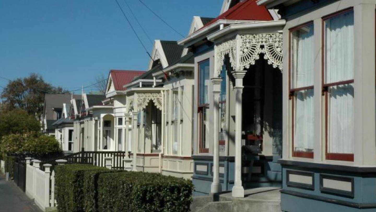 Large crowds of students partying in Castle St on Saturday brought a warning to beware the spectre of Long Covid. (Photo / ODT)