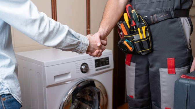 A plumber who gave his mate a job to help him get a head start while on home detention ended up fighting him after the worker claimed he'd been sacked. Photo / 123RF