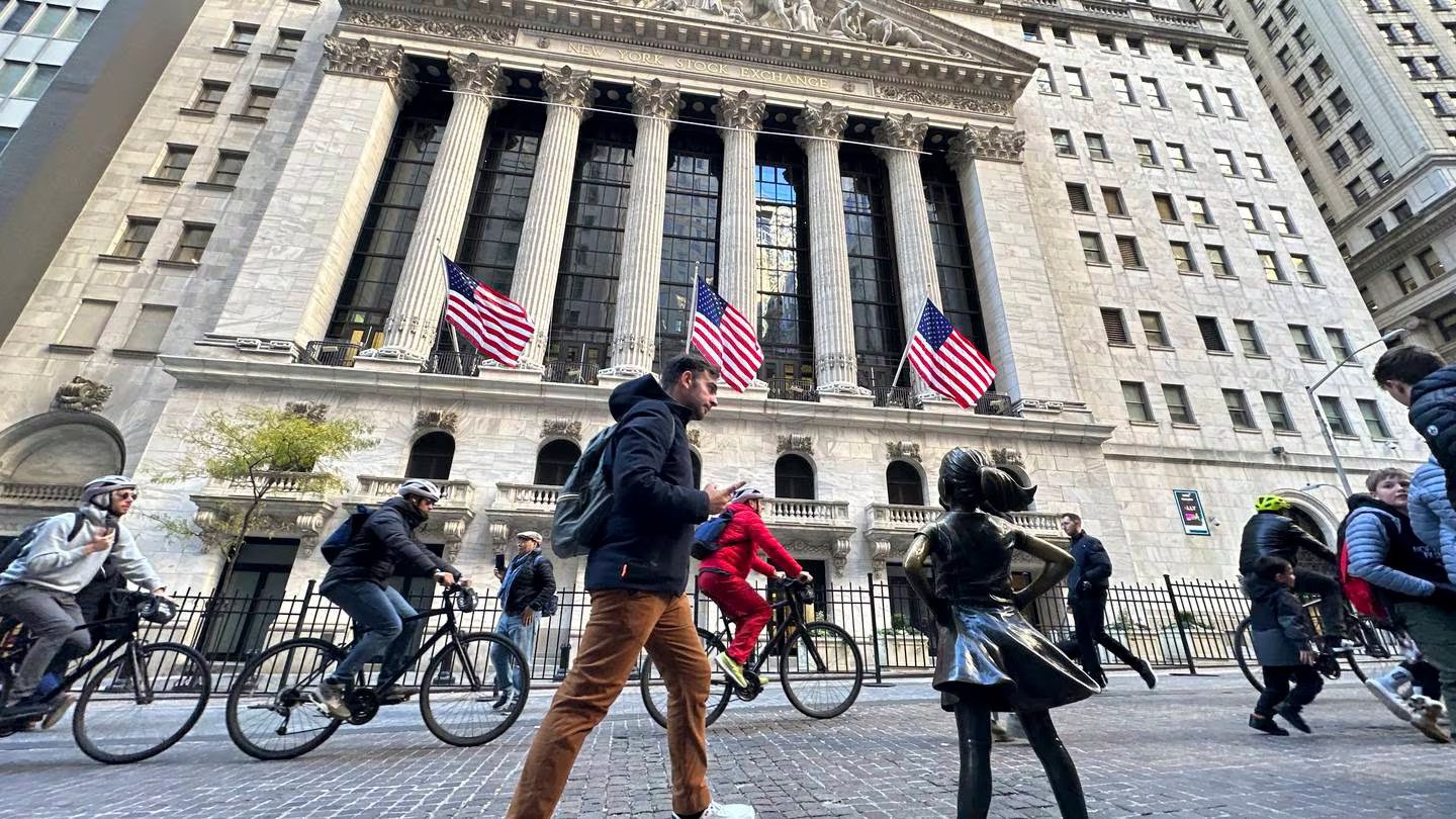 Pollsters and economists say there has never been as wide a gap between the underlying health of the US economy and public perception. Photo / Ted Shaffrey, AP