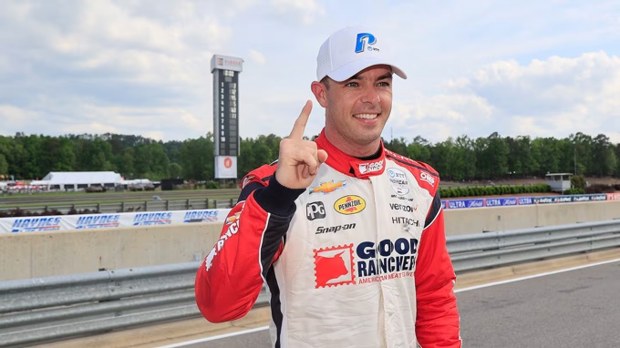 McLaughlin delivers perfect response to cheating scandal with Alabama pole 