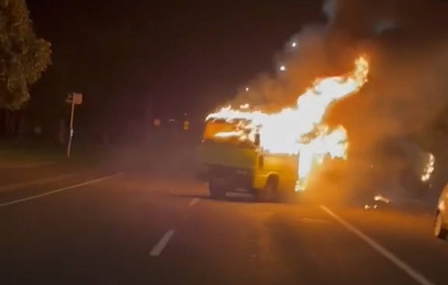 Video showed the bus move across the road, away from danger. (Photo / Bestseat360/TikTok)