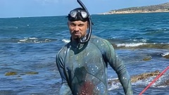 A 26-year-old Kiwi has been fined $500 for killing a protected groper called Gus in a Sydney marine reserve.