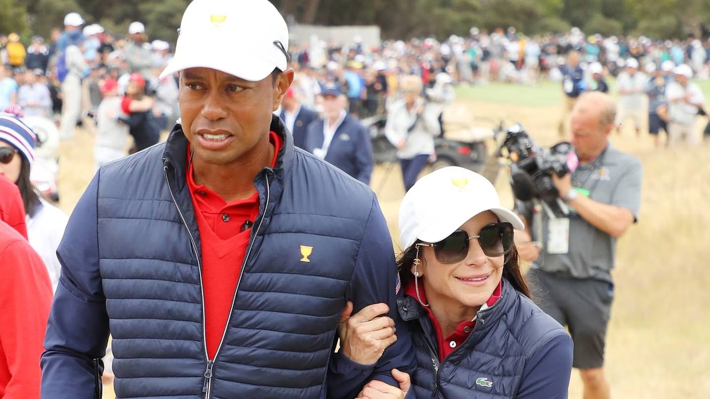 Tiger Woods and girlfriend Erica Herman celebrate after winning the Presidents Cup in 2019. Photo / Getty