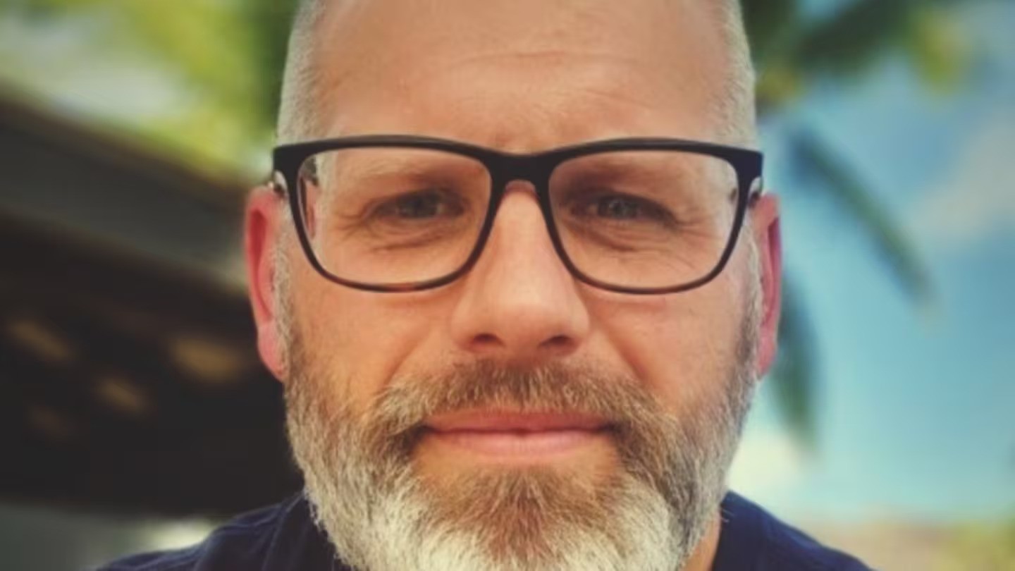 Travel agent Lee Harris quit his job after an investigation into unauthorised spending, including $2000 on a commercial cleaner for his home, which he claimed wasn't deliberate.