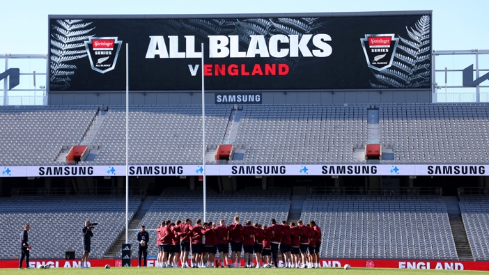 England players talk in a team huddle during the England Rugby squad captain's run at Eden Park on July 12, 2024 in Auckland, New Zealand. (Photo by Phil Walter - RFU/The RFU Collection via Getty Images)