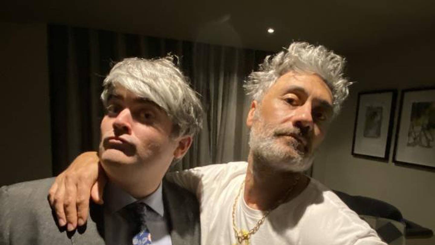 Dunedin Mayor Aaron Hawkins rubs shoulders with Hollywood star Taika Waititi during his recent visit to the city. Photo / Supplied