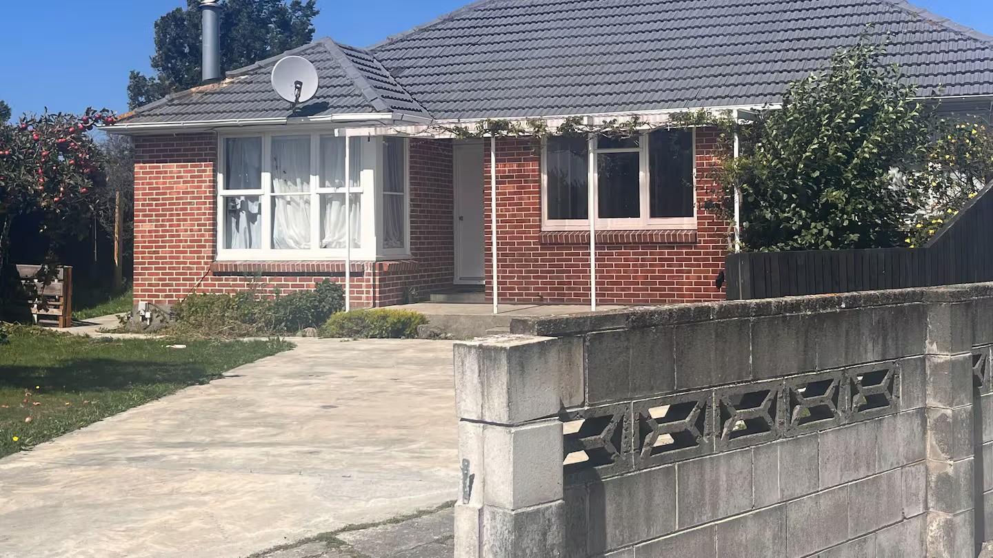 Police swarm quiet Chch street after early morning drive-by shooting
