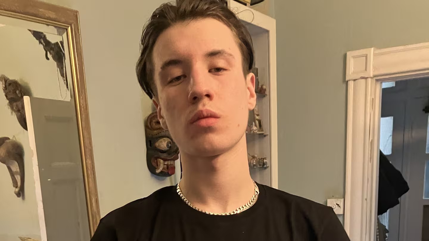 Kiwi film-maker’s grandson, 21, stabbed to death in busy London park brawl