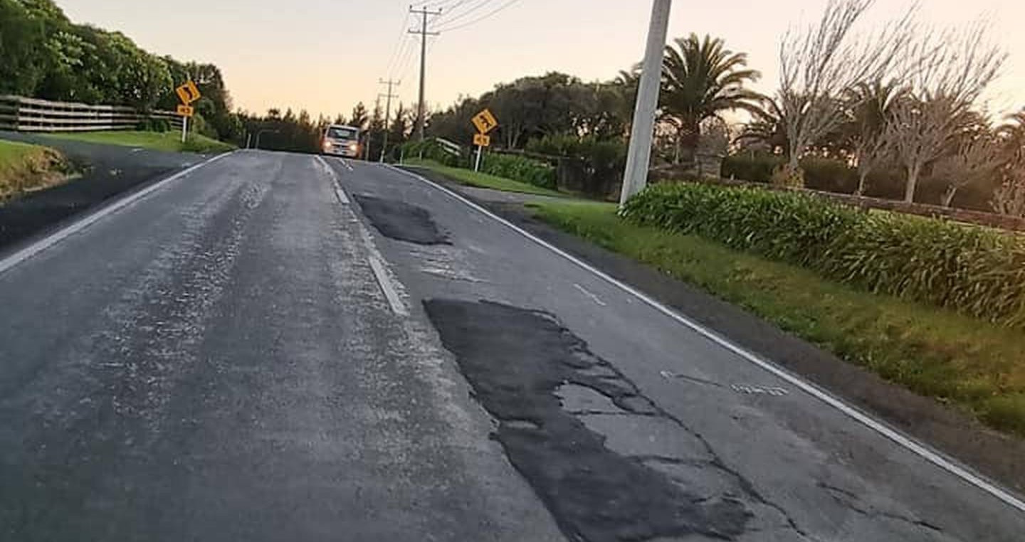 Auckland Transport says the repair is temporary. (Photo / Facebook)