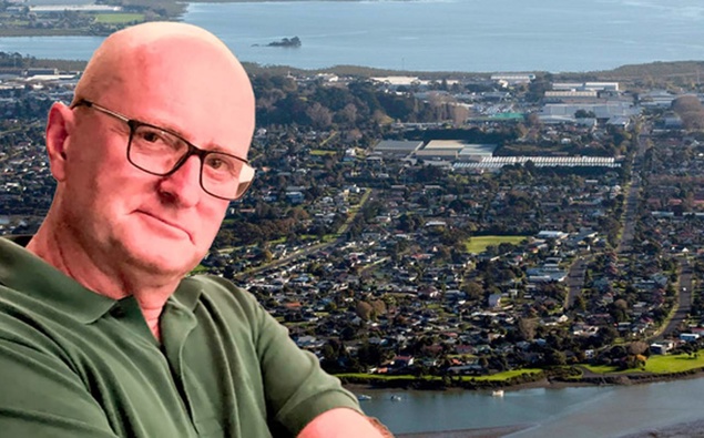 Frustrated property owner says agent wants two $51,000 commissions for ‘one sale’