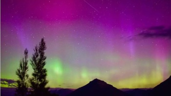 South Island aurora australis display one of brightest