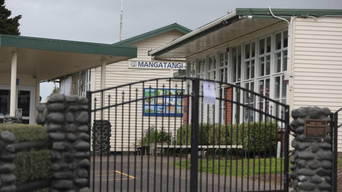 Pupils, staff and parents from the Mangatangi School are being urged to get tested after the school was linked to Covid-19. (Photo / Mike Scott)