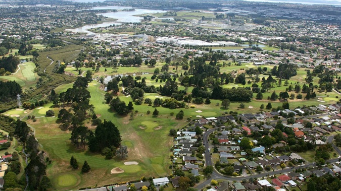 The Grange Golf Club has defeated an Auckland Council plan to put homes on the course, after planning commissioners approved rezoning of the property from housing to open space. (Photo / Brett Phibbs)