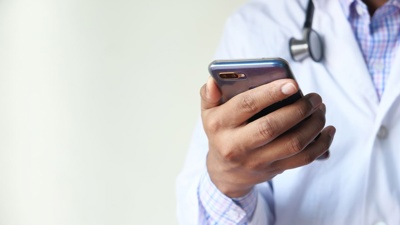 Court backs sacking of Northland doctor who sent 'flirty texts' to junior