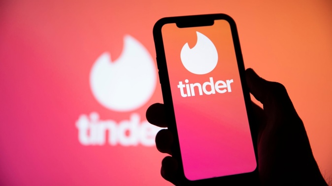 The man met his victim on Tinder and was later convicted of choking her to the point of unconsciousness in the shower. Photo / 123rf