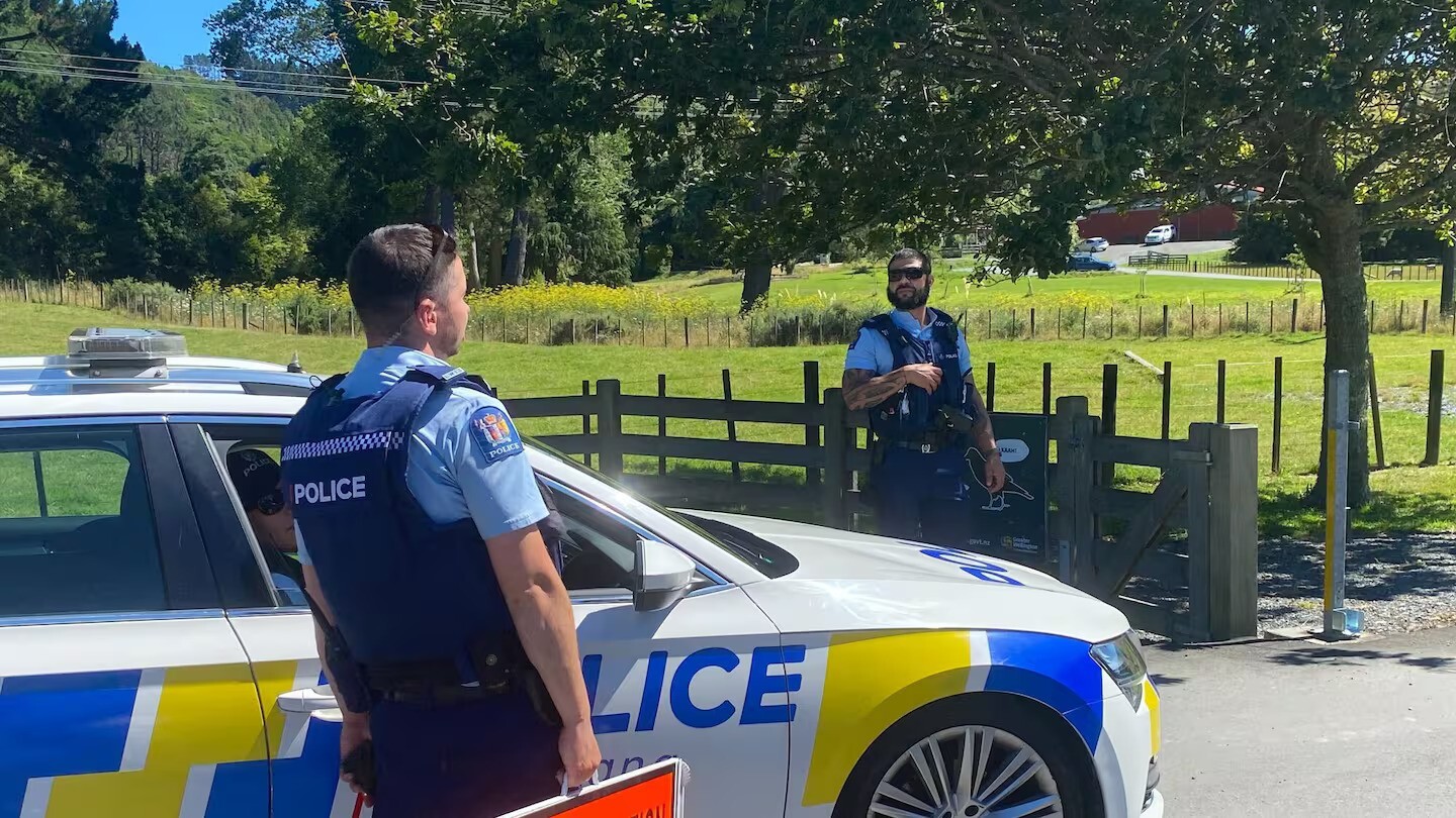 Police name victims of Paekākāriki Hill helicopter crash