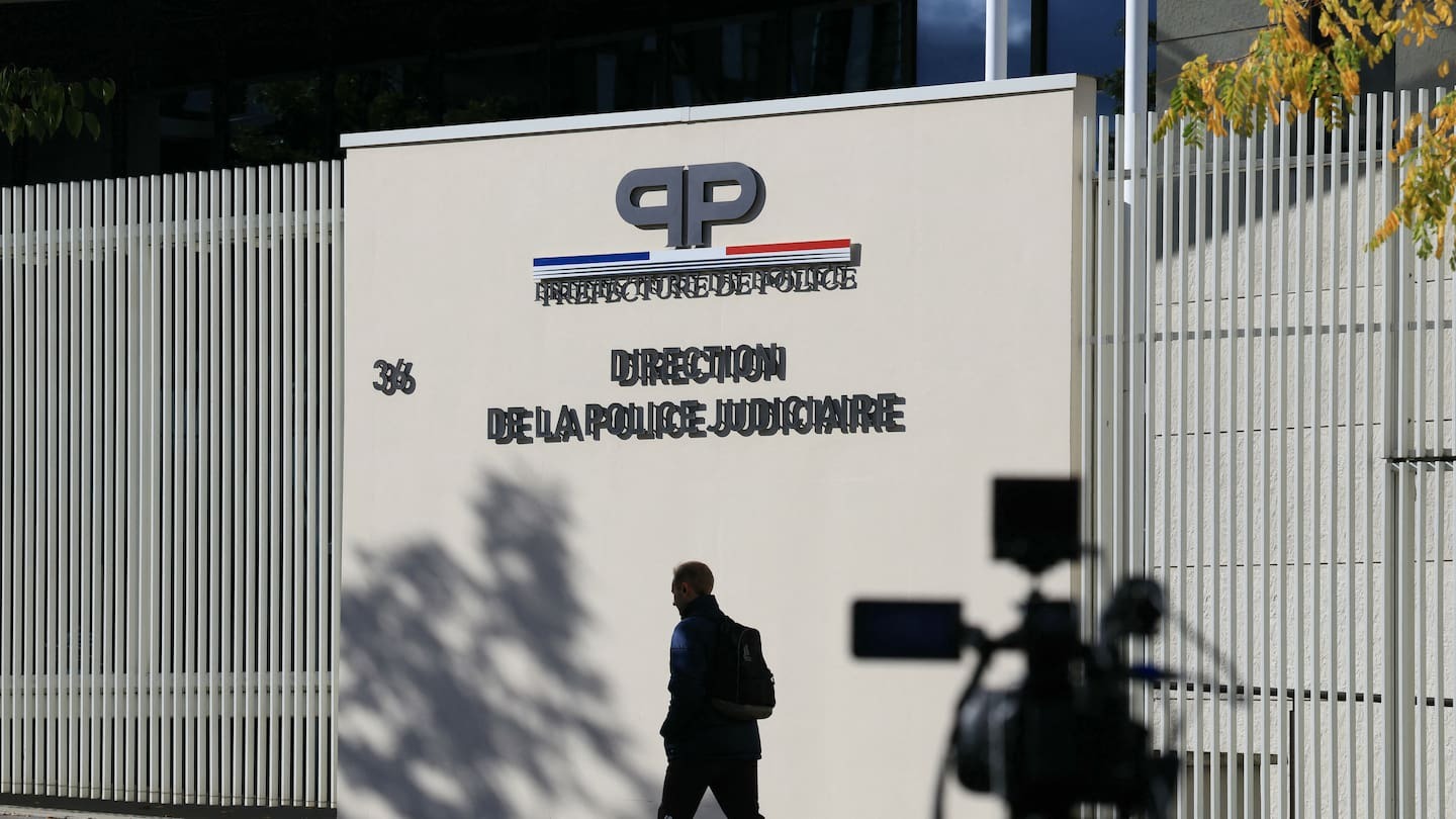 A week after the spectacular theft of eight French crown jewels in a matter of minutes from the Louvre Museum, the Paris prosecutors' office is expecting to charge two men with theft and criminal conspiracy. Photo / Alain Jocard, AFP