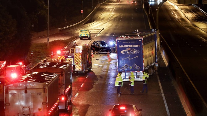 Two people have died and one is in a critical condition following a crash on the Southern Motorway near East Tamaki. (Photo / Hayden Woodward)