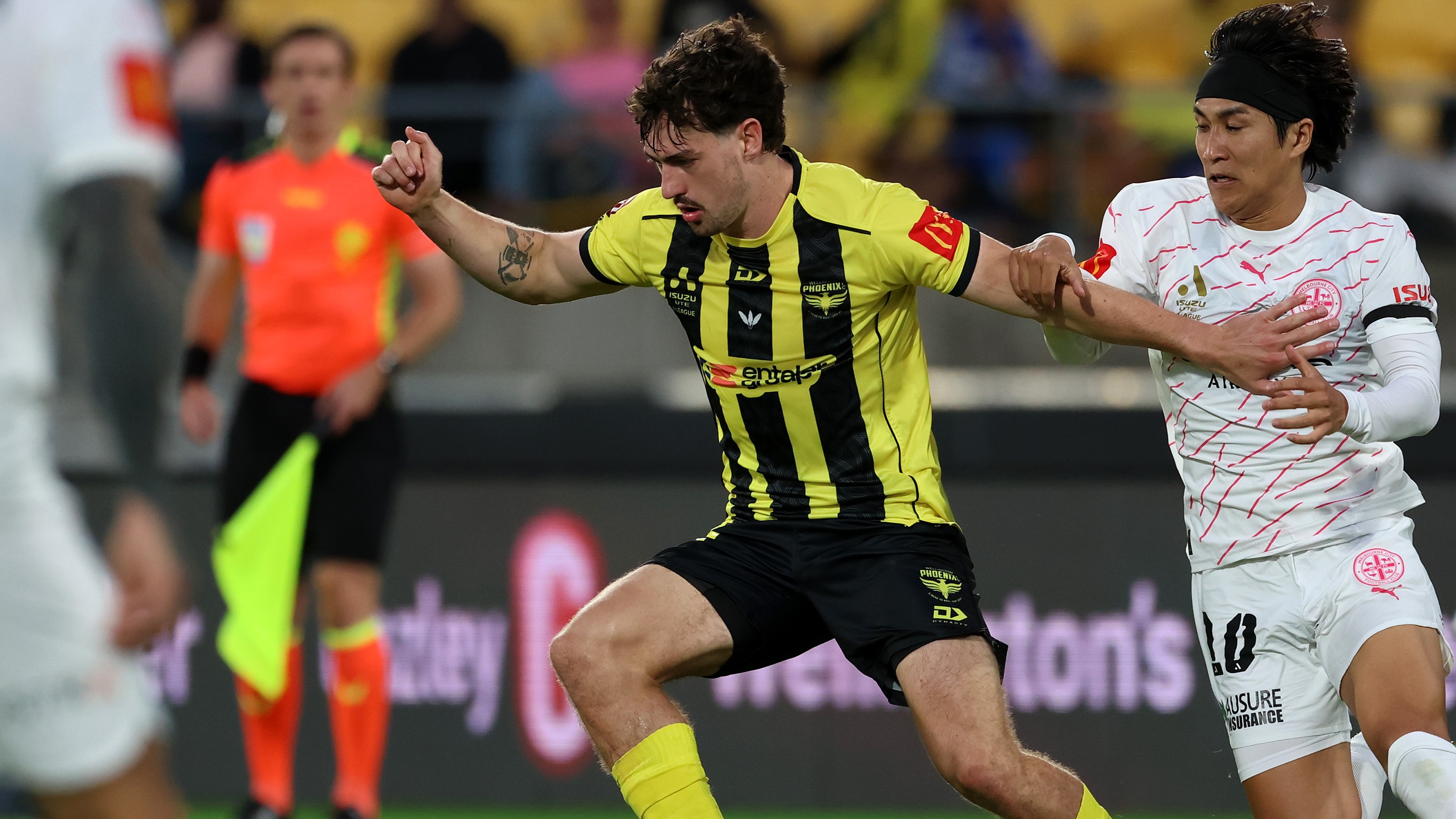 Phoenix desperate to break Auckland's stranglehold on Kiwi A-League derby