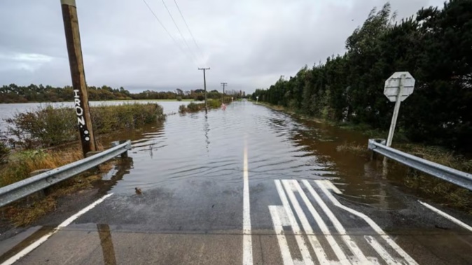 Flooding on Leadleys Rd in Canterbury. Photo / Nathan Mckinnon