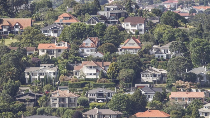 Auckland house prices have fallen by 9% between council valuations.