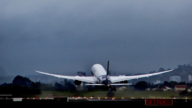 An unruly passenger on an Air NZ flight was met by police at Melbourne Airport. Photo / Grant Bradley