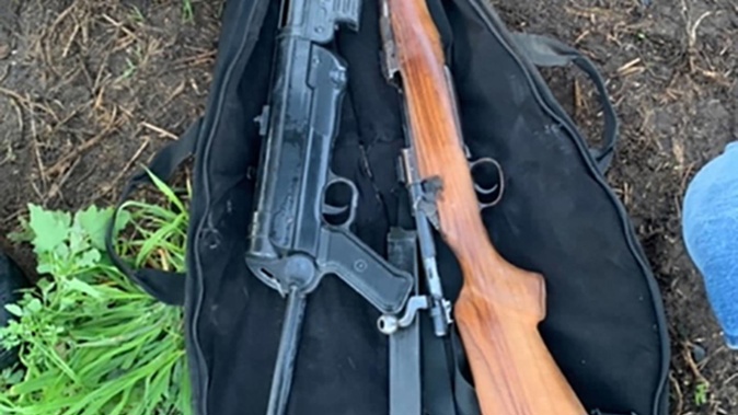 Weapons found after police executed search warrants for Operation Silk. Photo / NZ Police