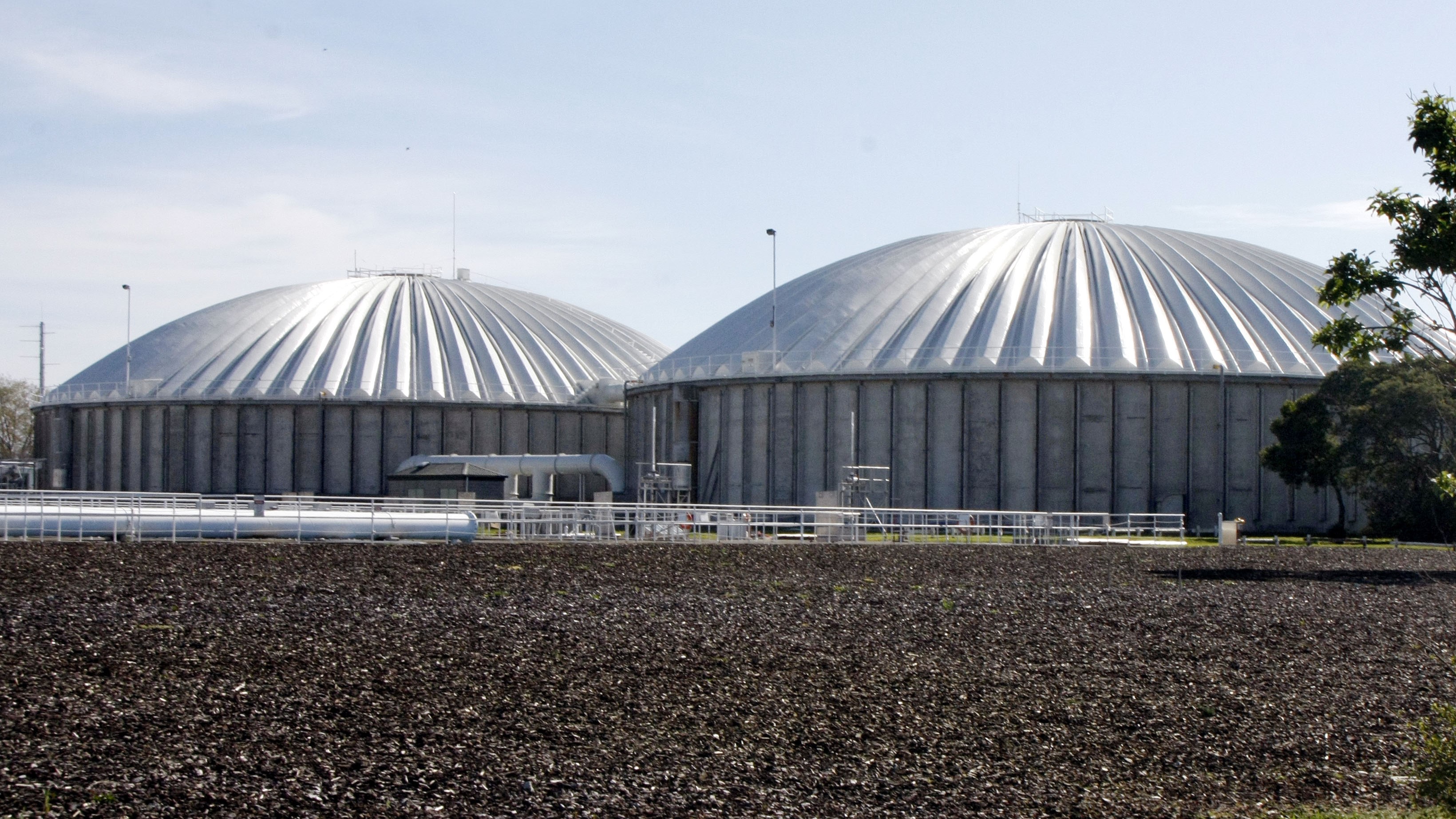 "Could be a national disaster": Pushback to City Council's sewage discharge plan 