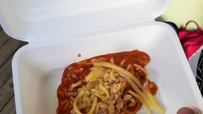 A lunch of spaghetti and cheese served to kids at Kaitaia Primary School arrived late on Wednesday, only getting there at 2.35pm. Photo / Supplied
