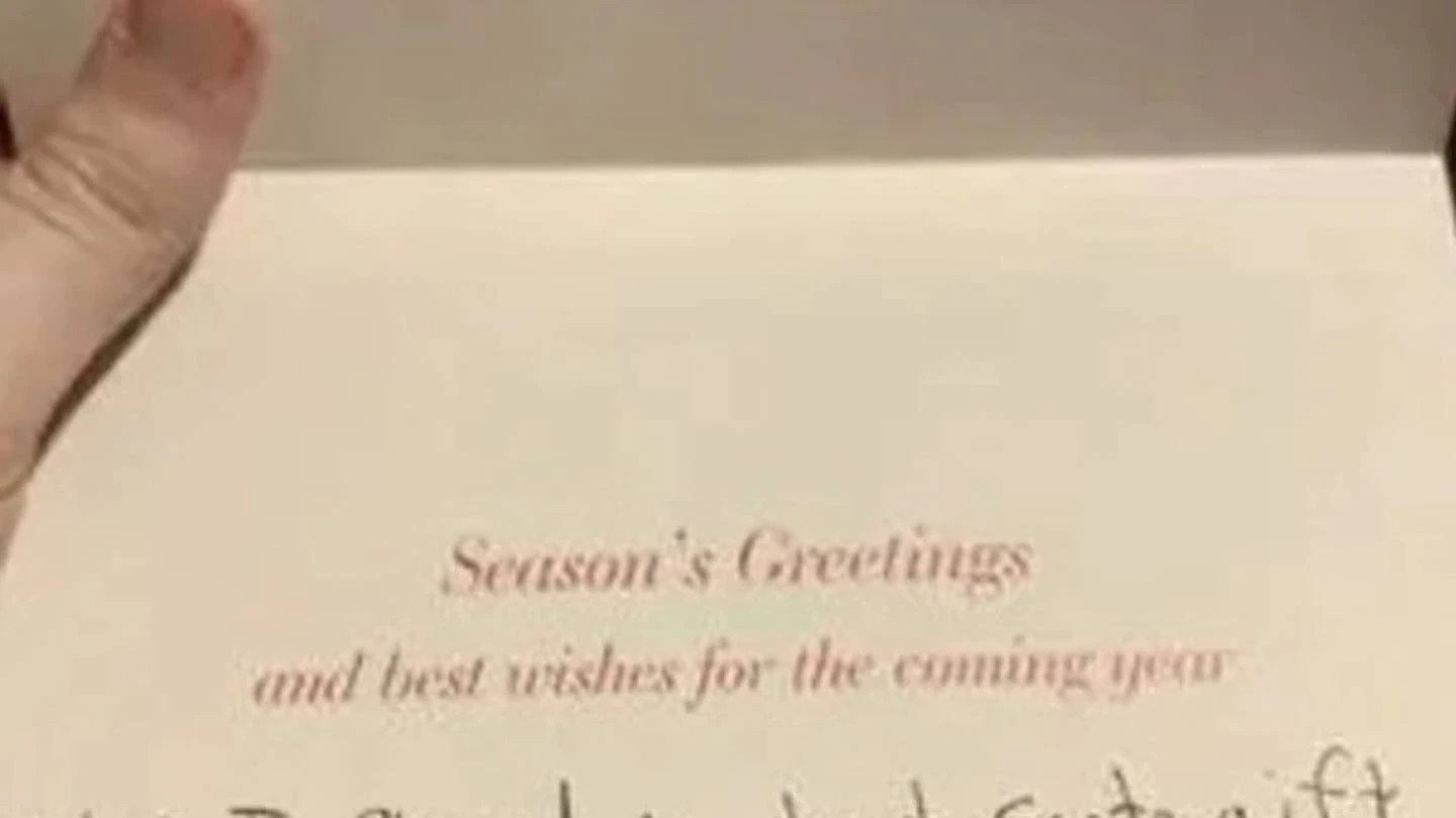 Landlord's heartwarming Christmas card to 'struggling' tenant goes viral