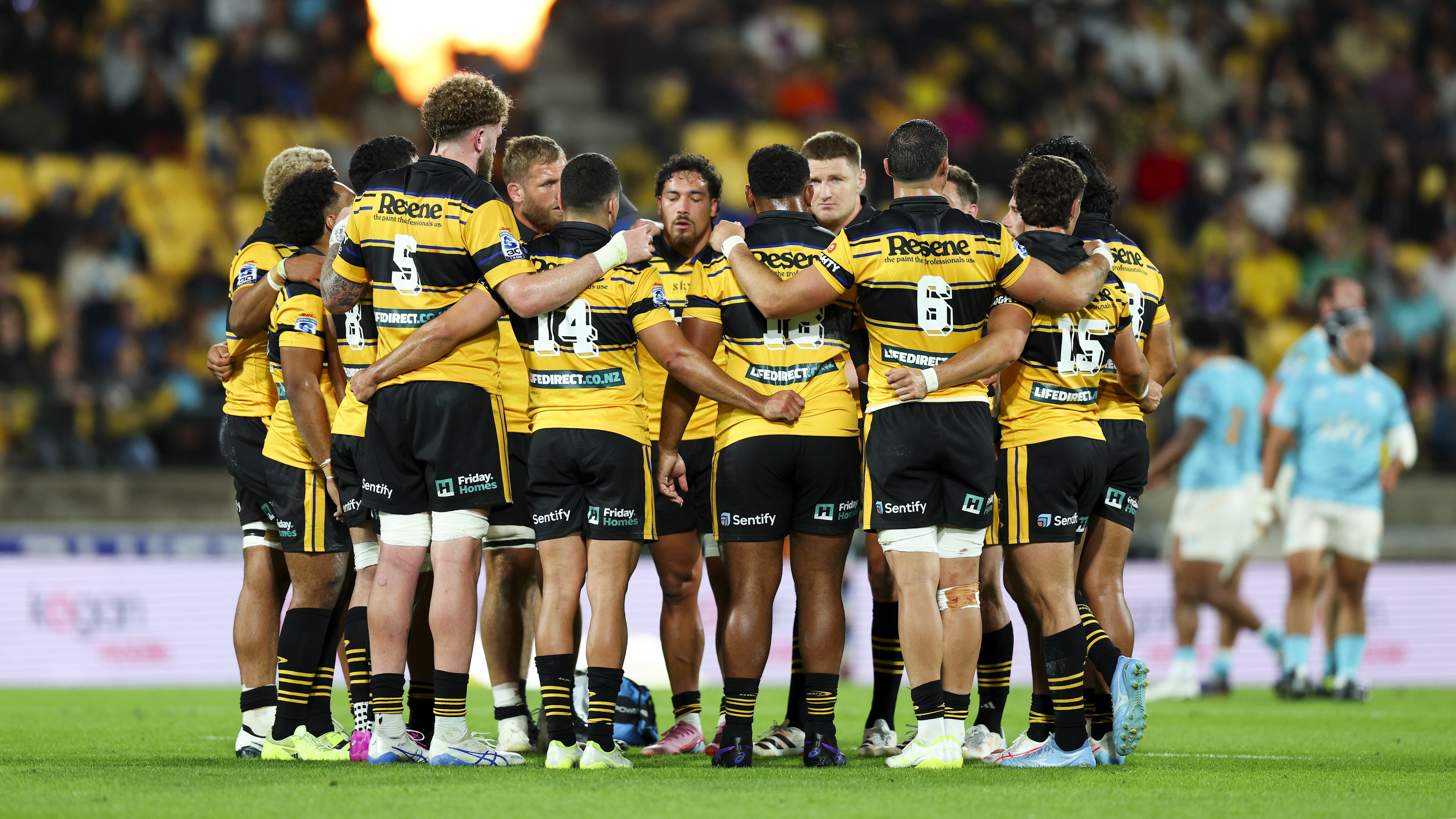 Serious Brett Cameron injury mars opening Hurricanes win