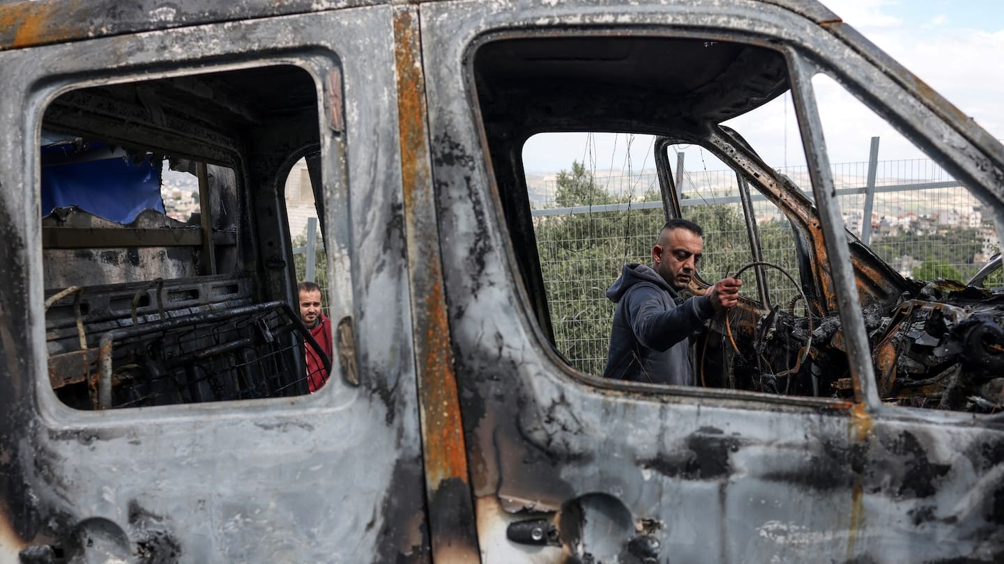 Israeli settlers burn buildings in attacks on West Bank villages
