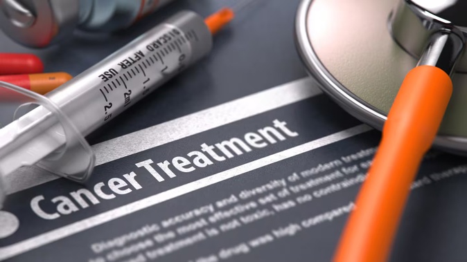 The parents of a young girl with cancer have withdrawn their consent to her ongoing treatment.