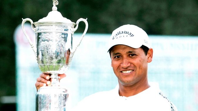 Former New Zealand Māori Nationals winner Michael Campbell holding his US Open Cup. Photo / Getty Images