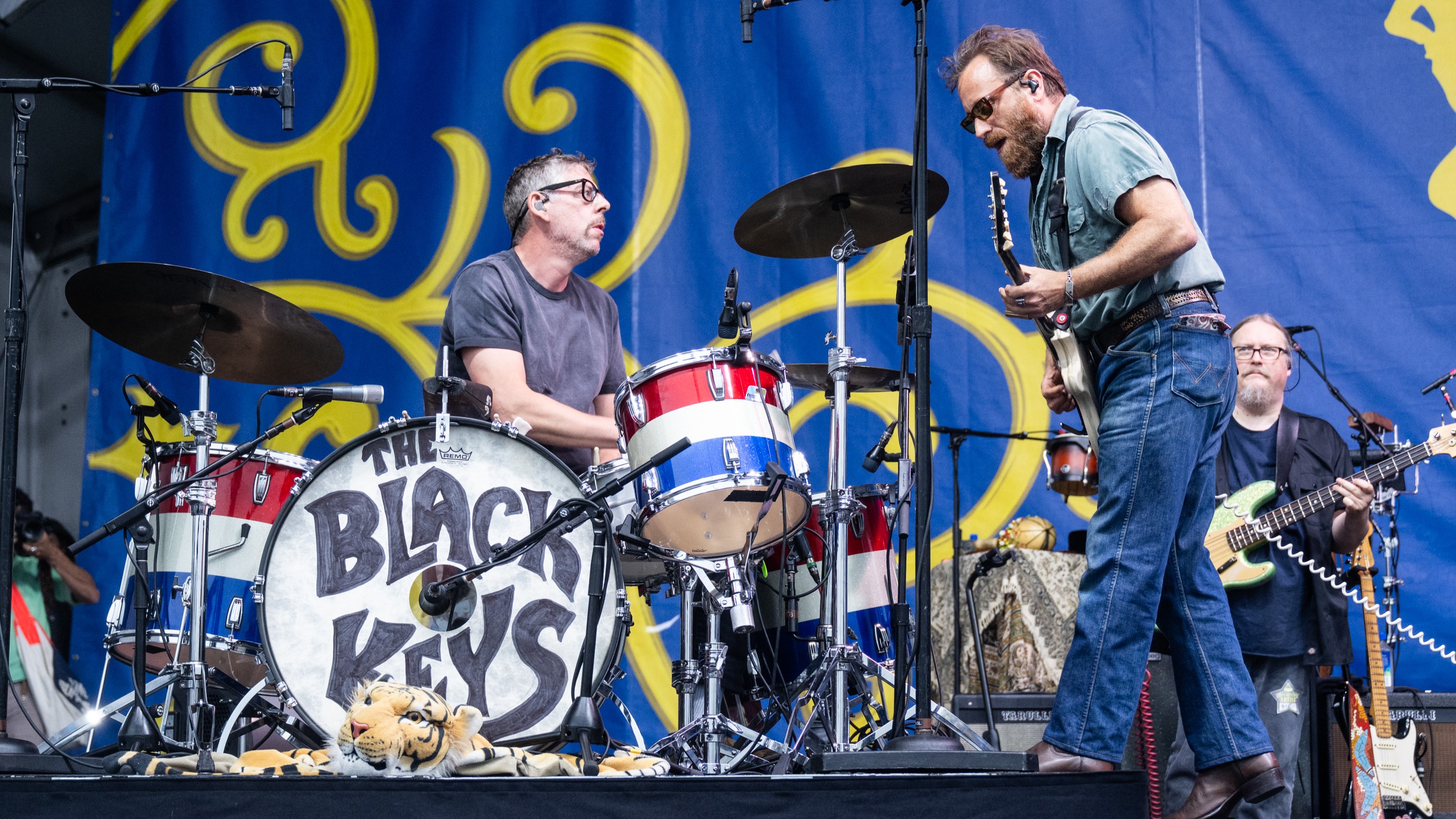 'Doesn't feel like a stopgap': The Black Keys return to their roots with 'Peaches!' 