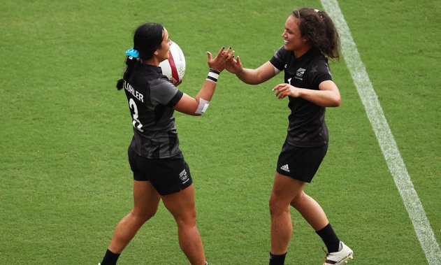 Stacey Fluhler celebrates with Ruby Tui. Photo / Getty
