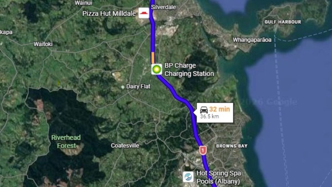 Driver allegedly caught travelling wrong way on SH1 across Auckland at ...