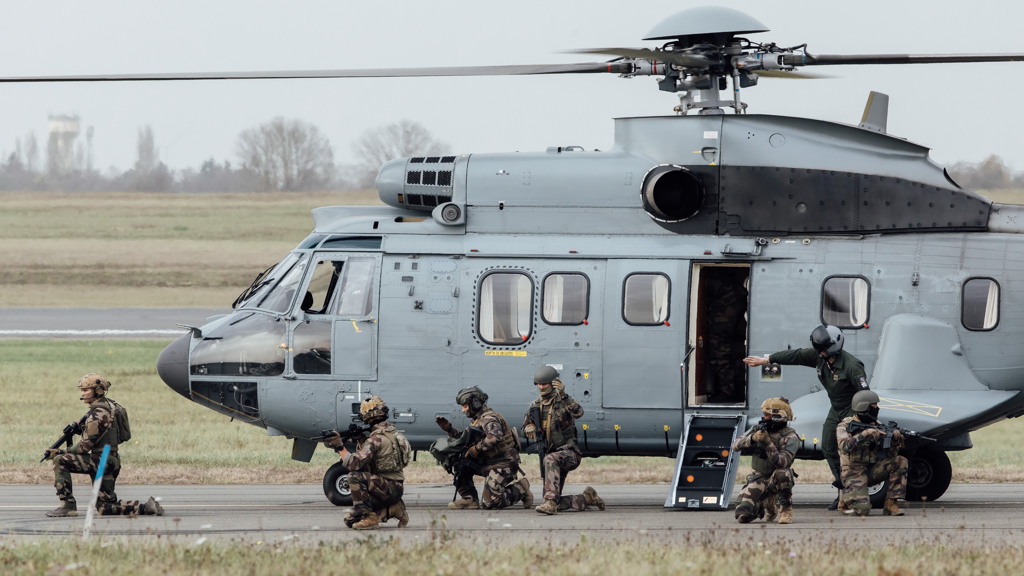 Deterioration of the international landscape sees France launch major military drill 