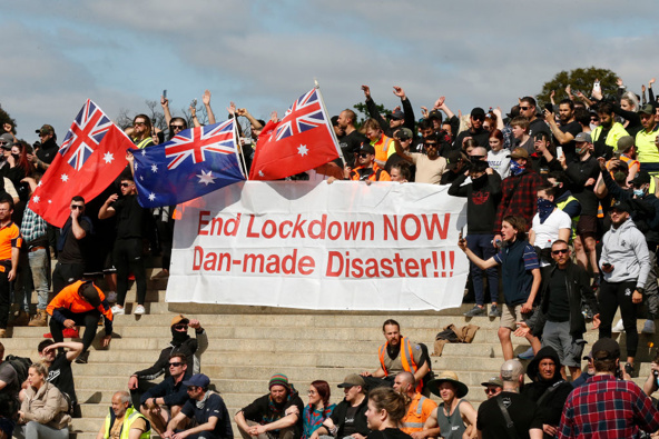 Protesters are seen at the Shrine of Remembrance on September 22, 2021 in Melbourne, Australia (Photo / Getty)