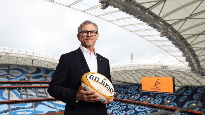 Incoming Wallabies Head Coach Les Kiss poses during a media opportunity at Allianz Stadium on April 30, 2025 in Sydney, Australia. Rugby Australia today announced Kiss as the new head coach of the Wallabies. (Photo by Matt King/Getty Images)